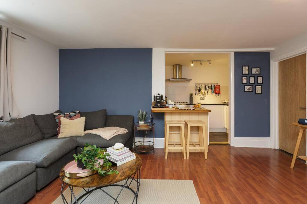Seaside Escape Apartamento Portsmouth Exterior foto