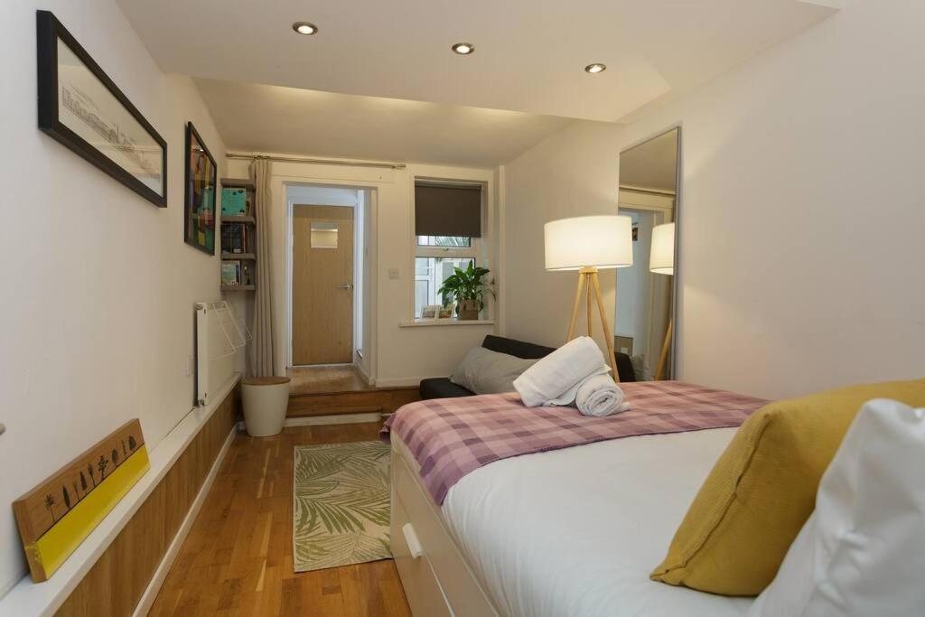 Seaside Escape Apartamento Portsmouth Exterior foto